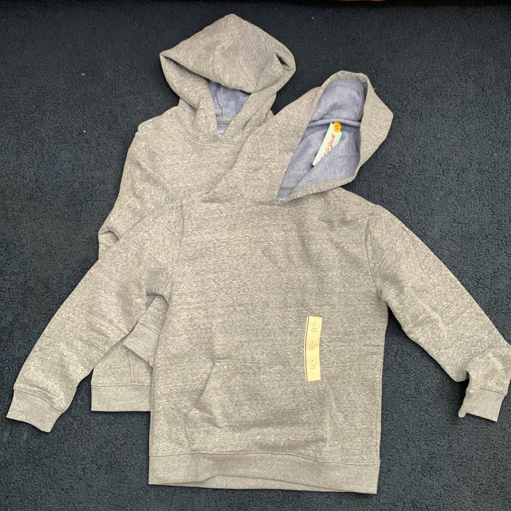 Boys Long Sleeves Size L (10/12)